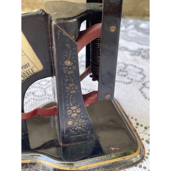 Antique 1910 Gem Postal Scale Tin Black Toleware Flowers - Picture 9 of 12